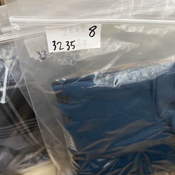 Gymshark Shirt Mens Medium LIFTING CLUB RARE Curved Hem Athletic Black Workout - Picture 9 of 9